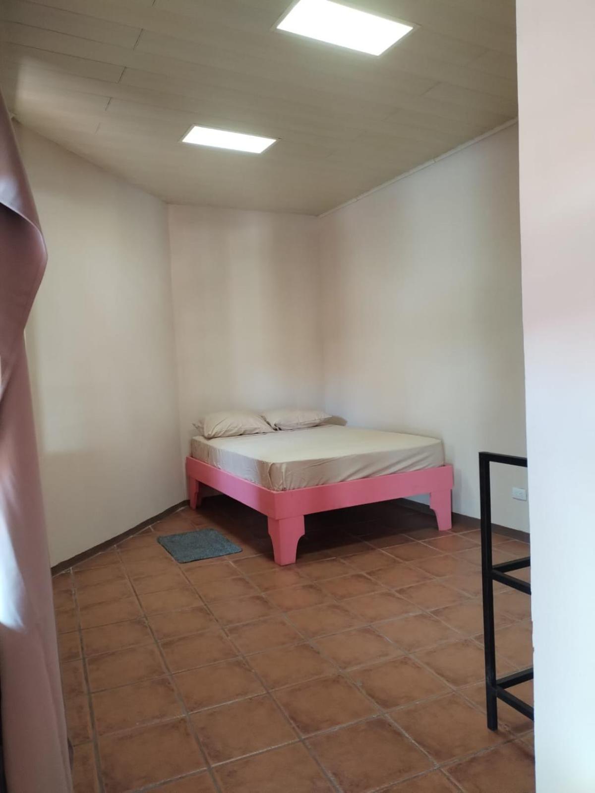 Hospedaje Papalotes Quepos Bagian luar foto