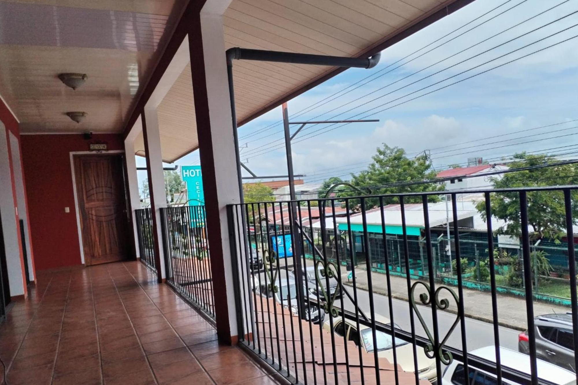Hospedaje Papalotes Quepos Bagian luar foto