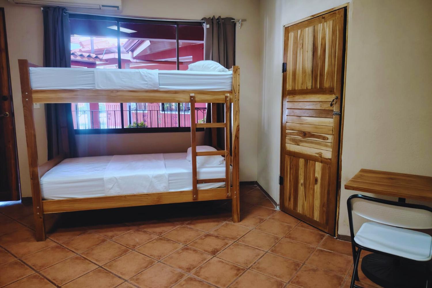 Hospedaje Papalotes Quepos Bagian luar foto